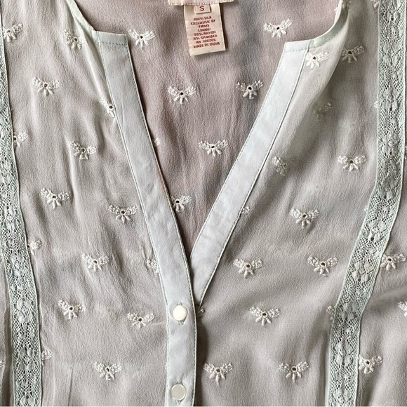 Sundance Womens Blouse Top Silk Eyelet Button Up 3/4 Sleeve Boho Cottagecore S - Picture 9 of 9